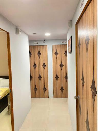 Hotel Welcome, Vip Road Vesu Сурат Екстер'єр фото